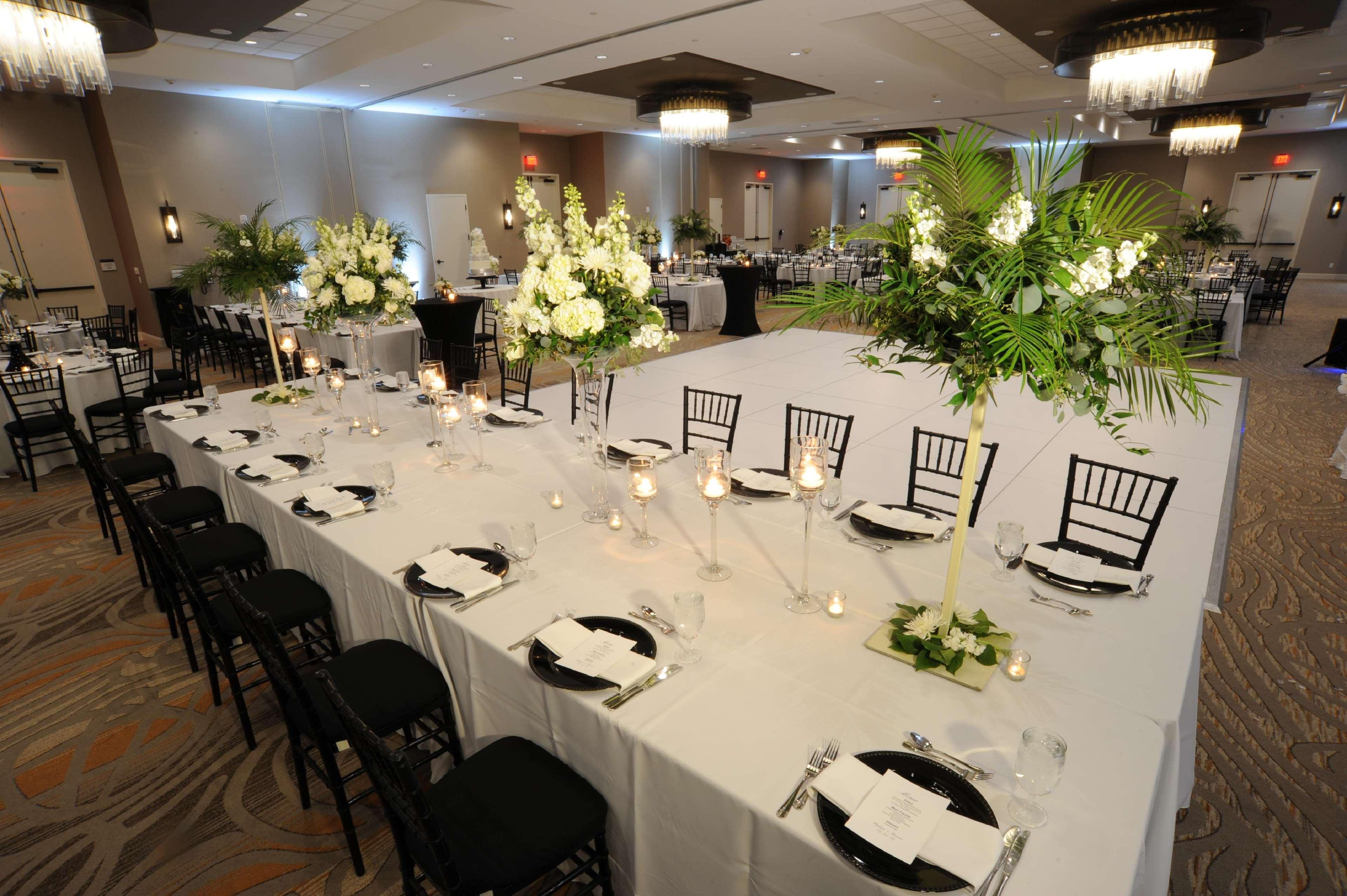 Embassy Suites Oklahoma City Downtown/Medical Center מראה חיצוני תמונה