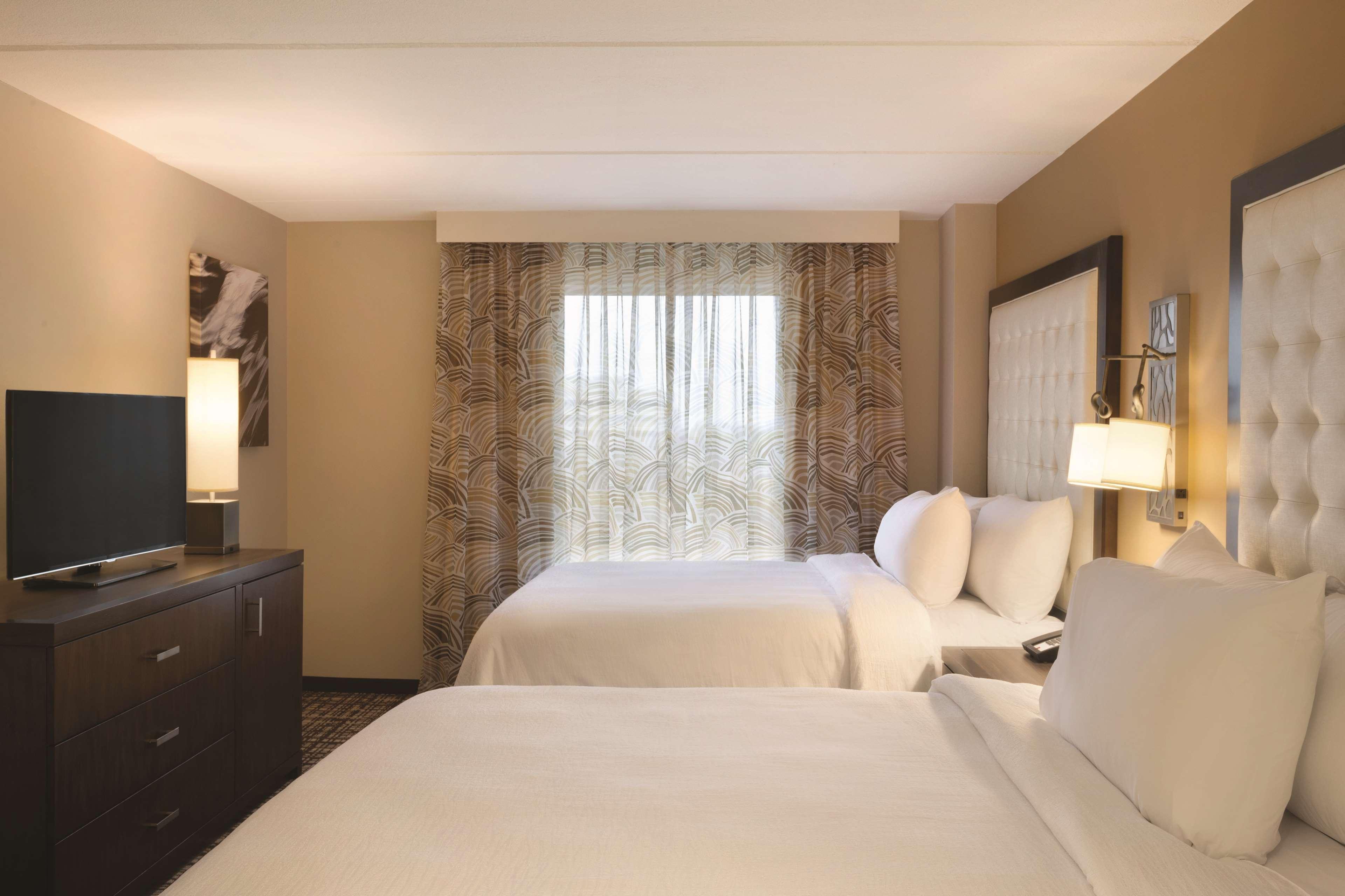 Embassy Suites Oklahoma City Downtown/Medical Center מראה חיצוני תמונה