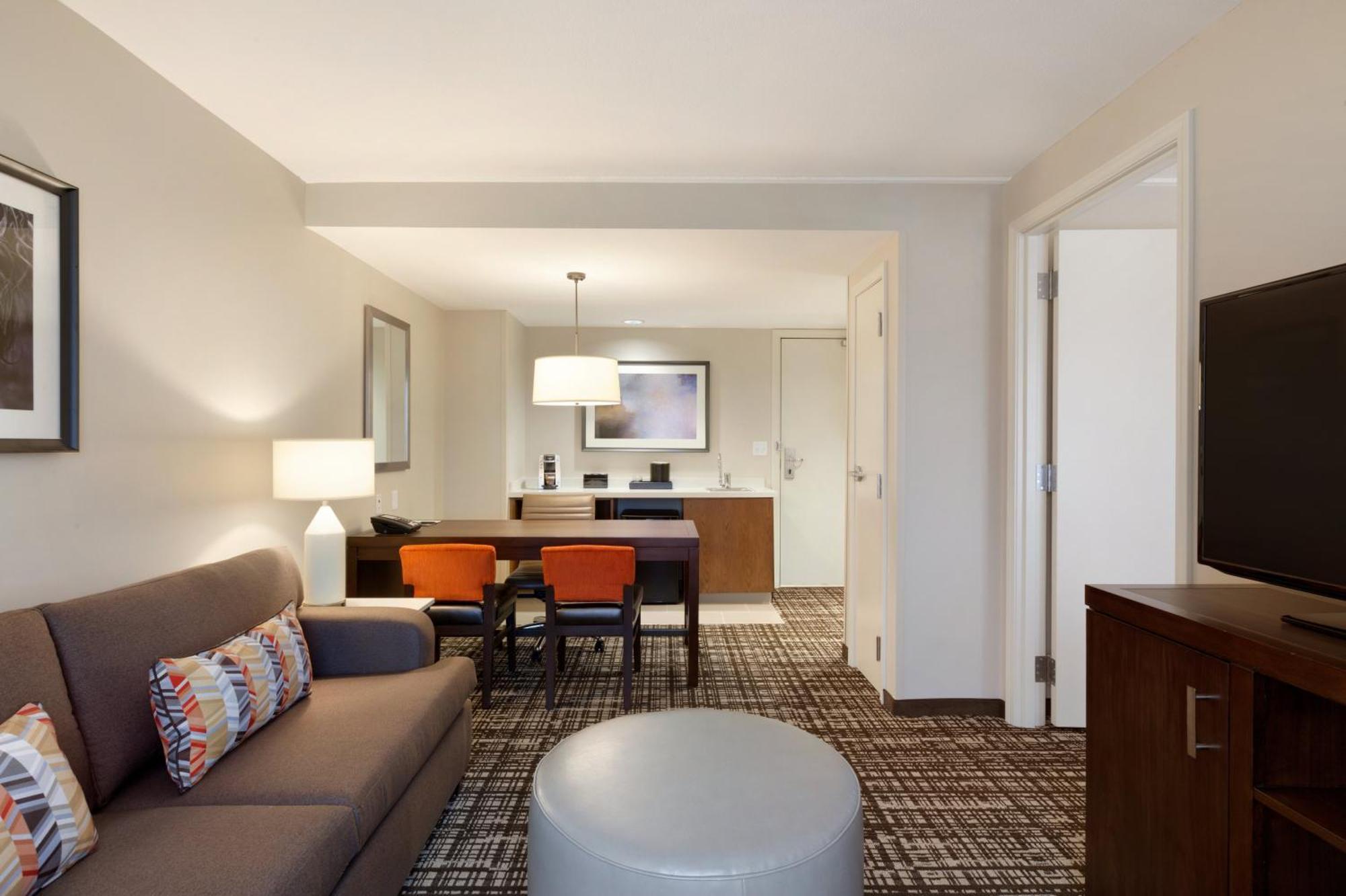 Embassy Suites Oklahoma City Downtown/Medical Center מראה חיצוני תמונה