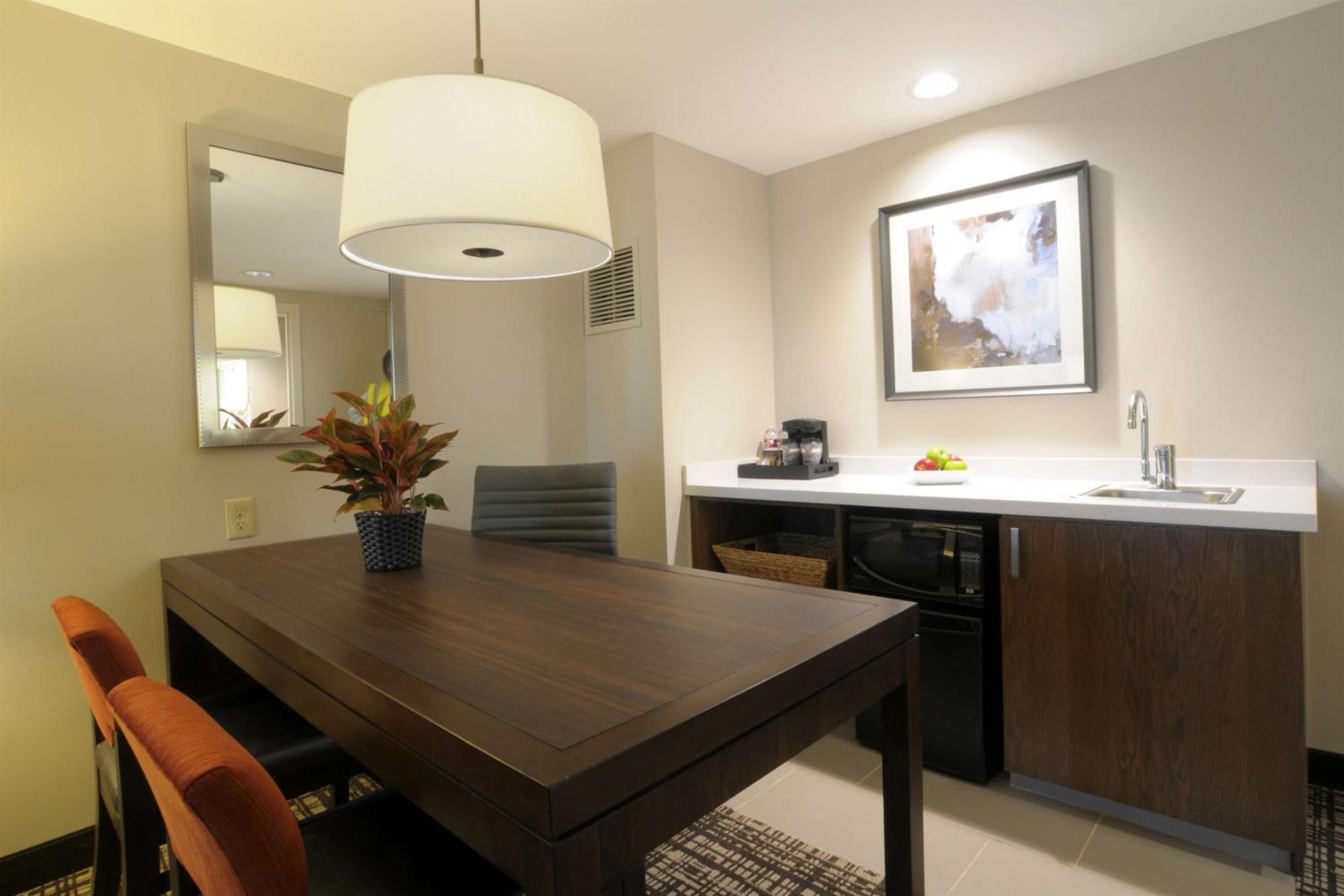 Embassy Suites Oklahoma City Downtown/Medical Center מראה חיצוני תמונה